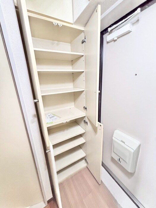 物件内観写真20　(靴箱)