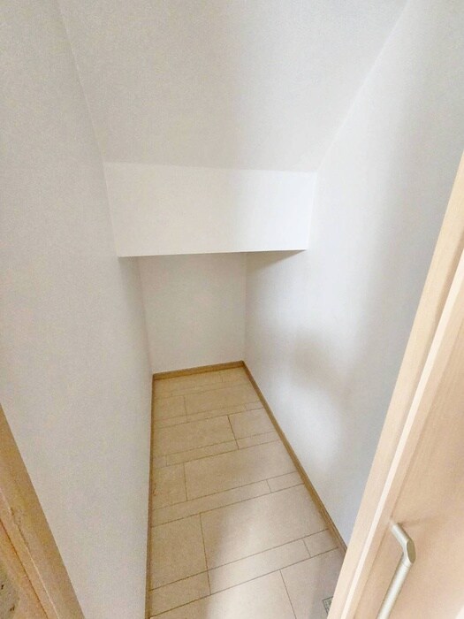 物件内観写真16　(収納)