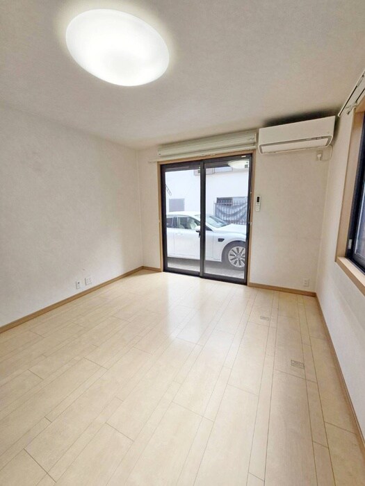 物件内観写真20　(居室)