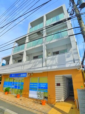 ヴィラ・ロクローⅡ外観写真