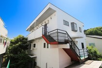 西尾ハイツの外観写真