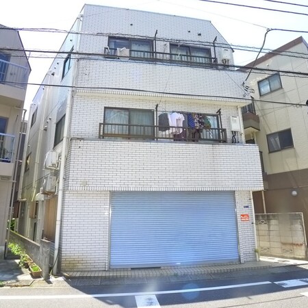 草間ビル外観写真
