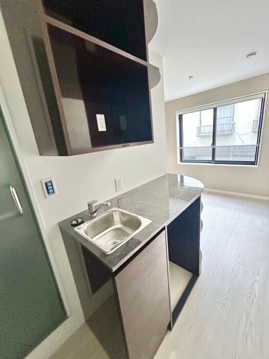 物件内観写真3　(キッチン)