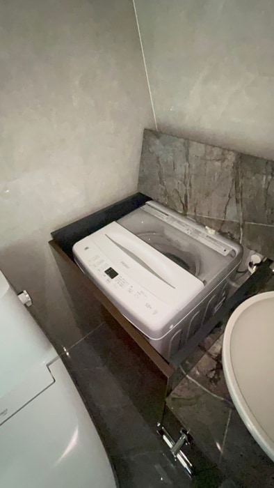 物件内観写真8　(洗濯機置場)