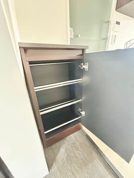 物件内観写真13　(靴箱)