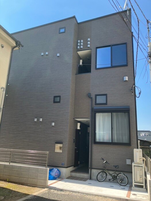 物件外観写真2　(外観写真)