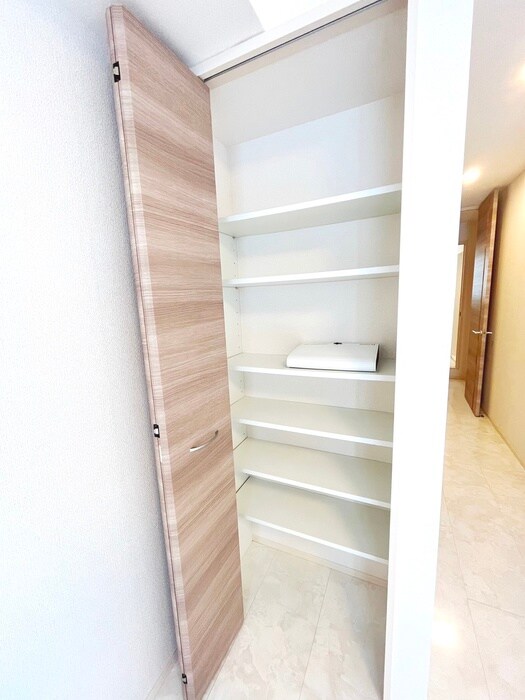 物件内観写真19　(収納)