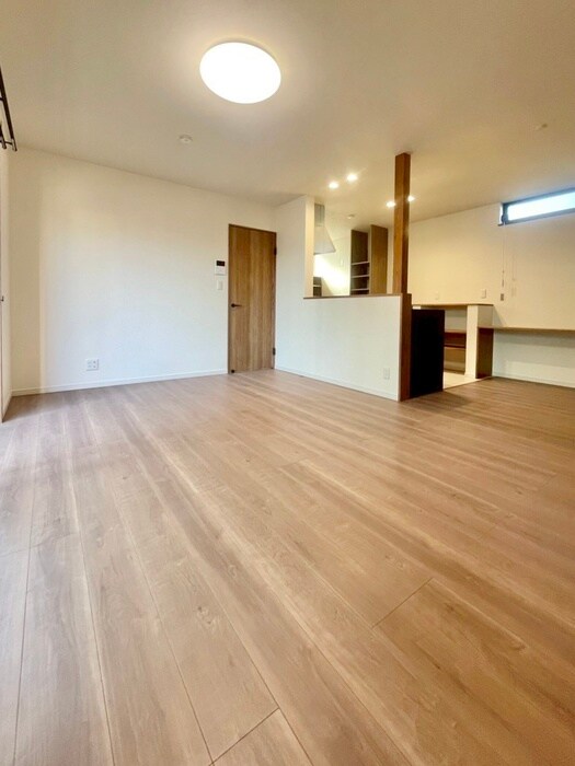 物件内観写真6　(居室)