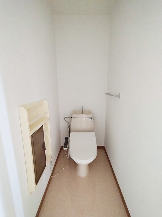 物件内観写真14　(トイレ)