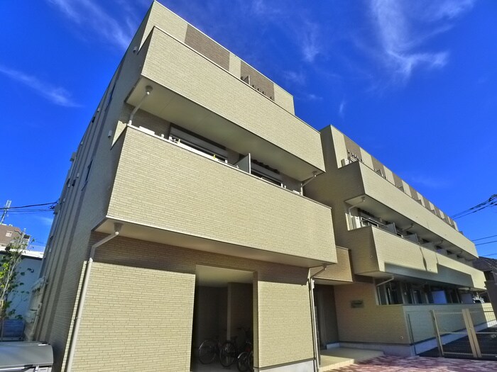 物件外観写真1　(外観写真)