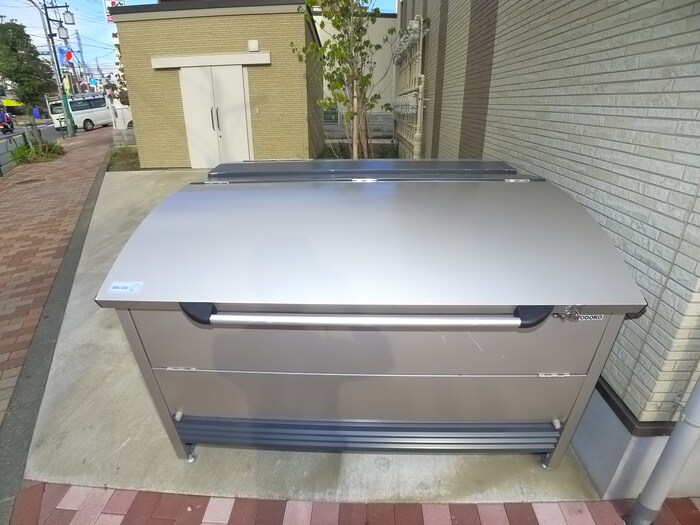 物件外観写真4　(建物設備)