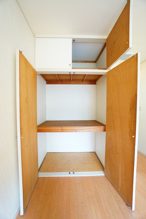 物件内観写真10　(収納)