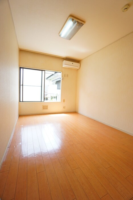 物件内観写真20　(居室)