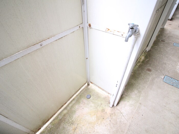 物件内観写真22　(洗濯機置場)