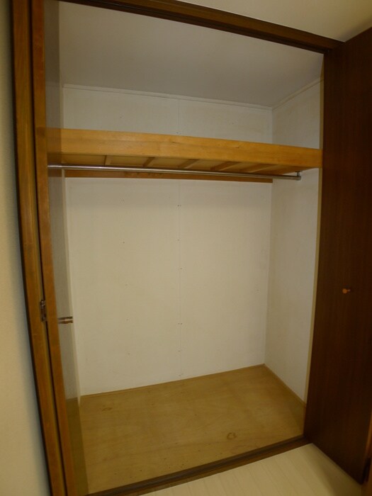 物件内観写真14　(収納)