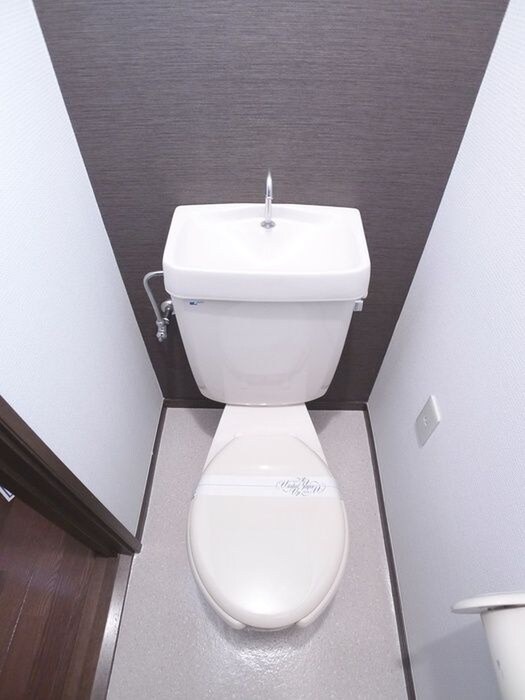 物件内観写真17　(トイレ)