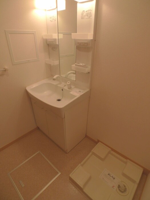 物件内観写真6　(洗面)