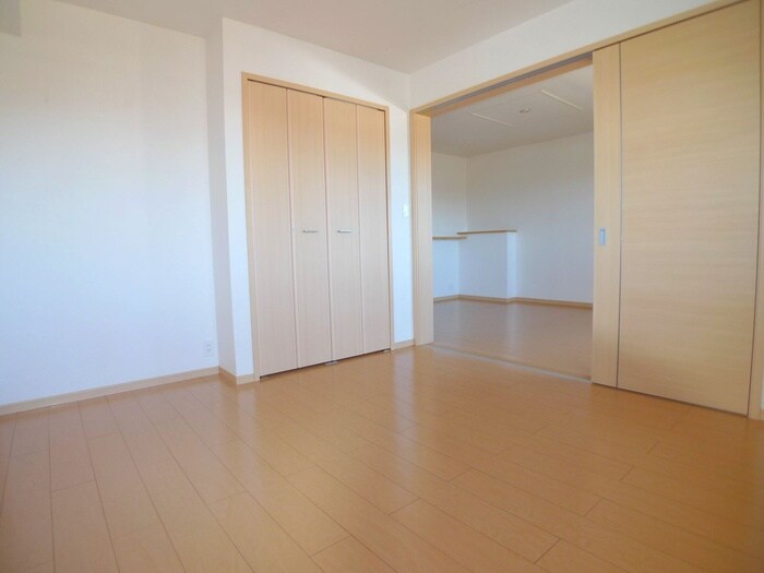 物件内観写真12　(居室)