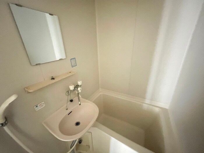 物件内観写真13　(バス／シャワールーム等)