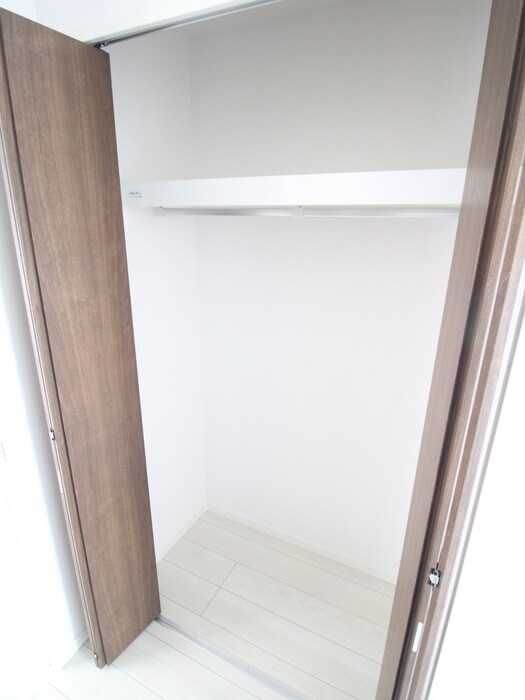 物件内観写真11　(収納)