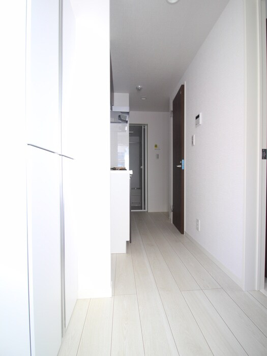 物件内観写真15　(廊下)