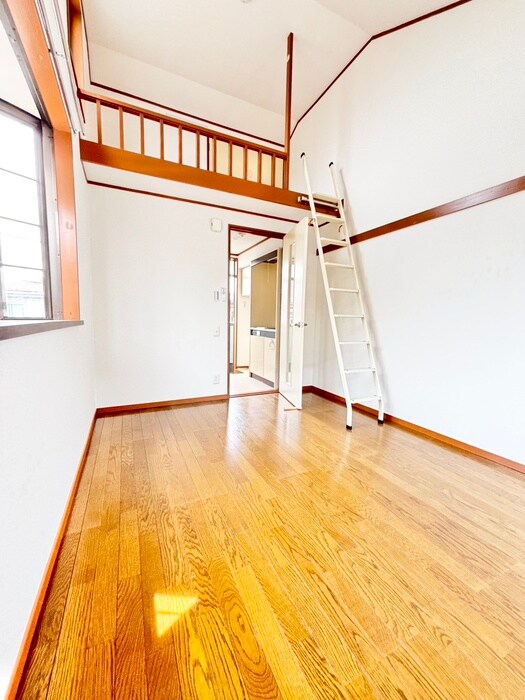 物件内観写真7　(居室)