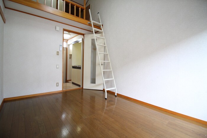 物件内観写真8　(居室)