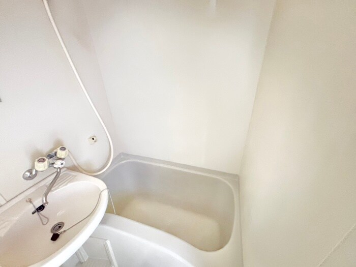 物件内観写真10　(バス／シャワールーム等)