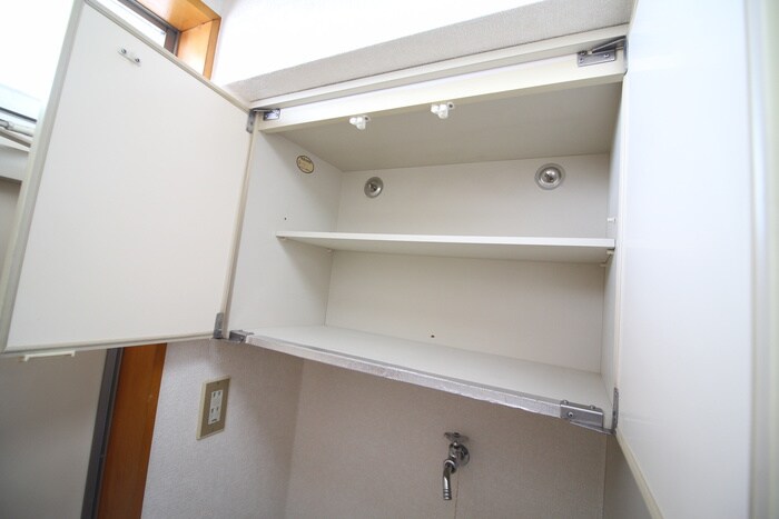 物件内観写真15　(収納)