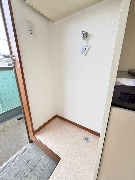 物件内観写真20　(洗濯機置場)