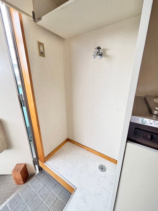 物件内観写真21　(洗濯機置場)