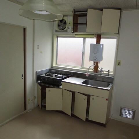 物件内観写真8　(キッチン)