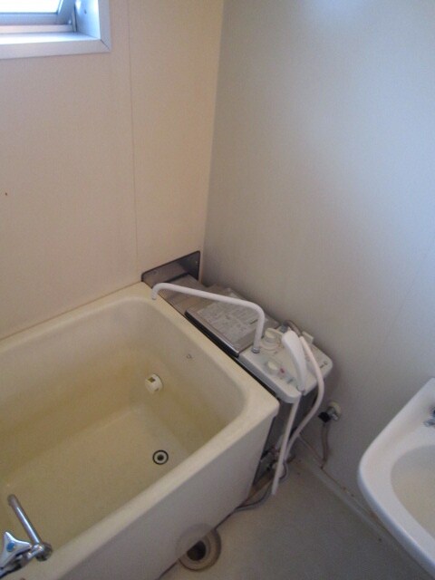 物件内観写真10　(バス／シャワールーム等)