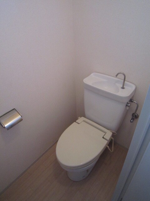 物件内観写真11　(トイレ)