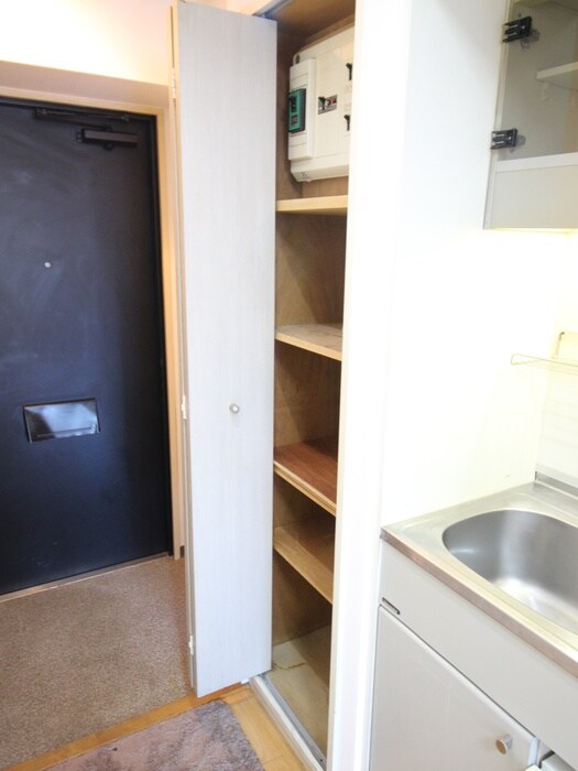 物件内観写真16　(靴箱)