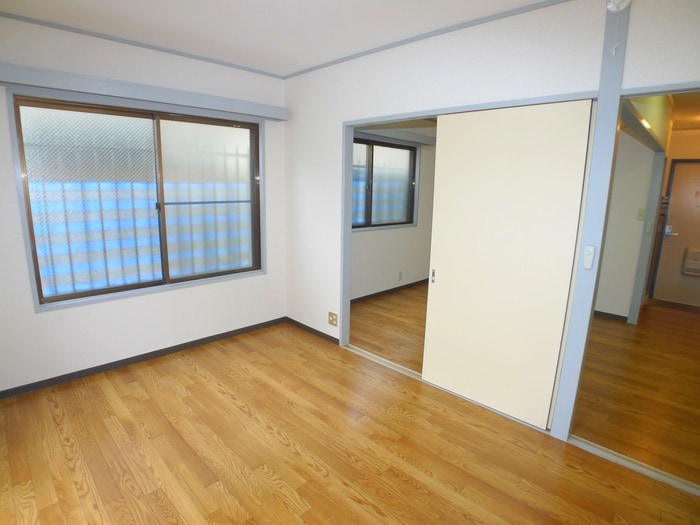 物件内観写真6　(居室)