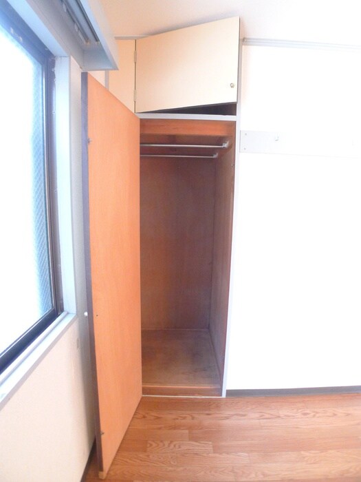 物件内観写真18　(収納)