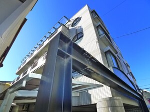 ブレッザ新松戸外観写真