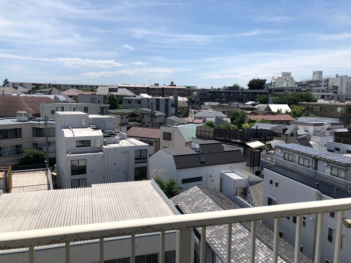 物件内観写真22　(室内からの展望)