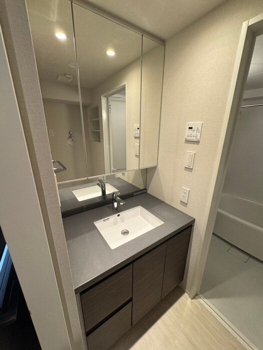 物件内観写真14　(洗面)