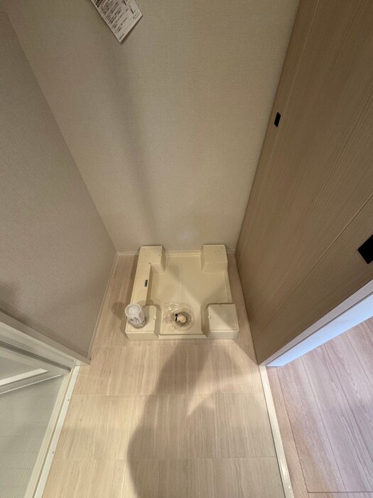 物件内観写真20　(洗濯機置場)