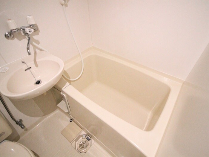 物件内観写真6　(バス／シャワールーム等)