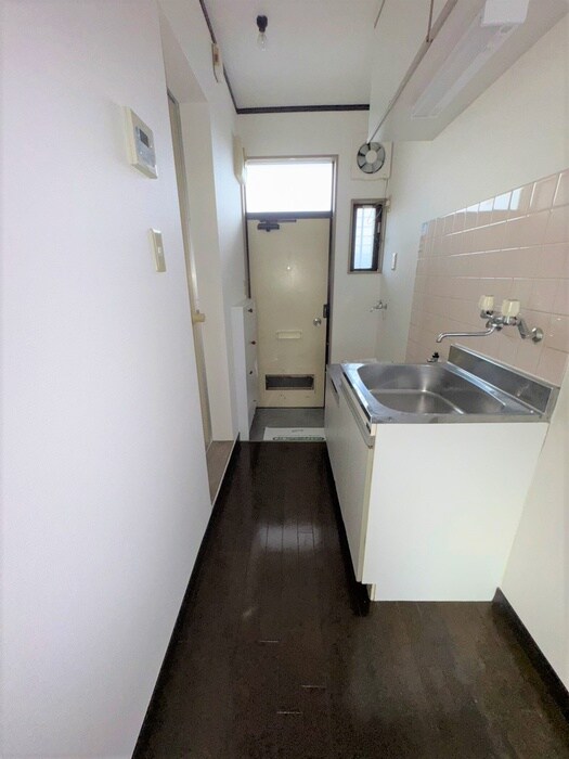 メゾンＨＡＲＵＲＵの廊下