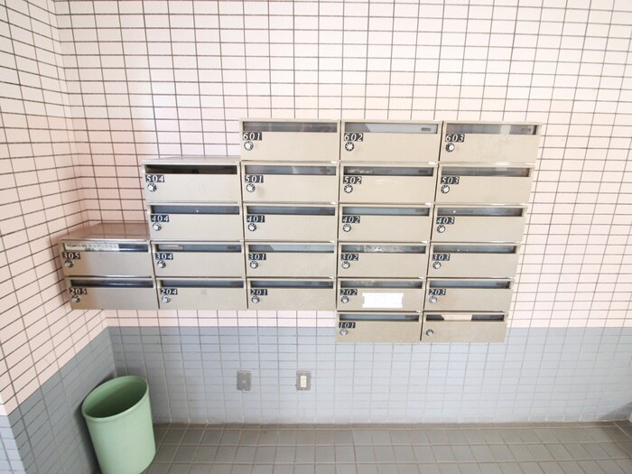 物件外観写真4　(建物設備)