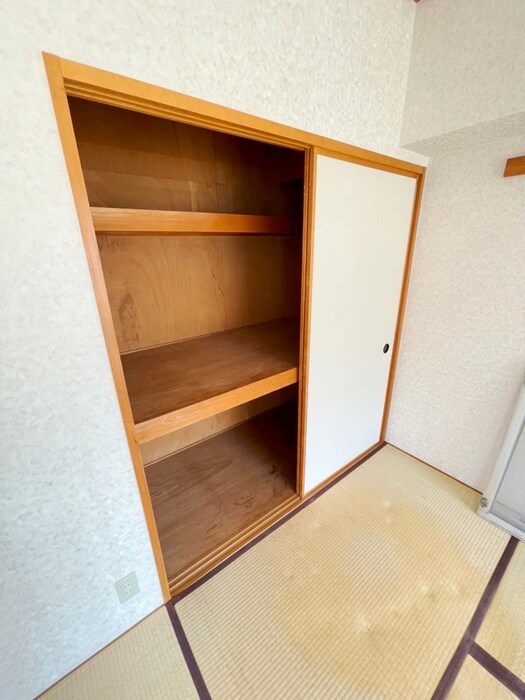物件内観写真13　(収納)