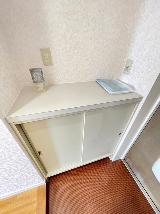 物件内観写真17　(靴箱)