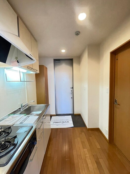 物件内観写真17　(廊下)