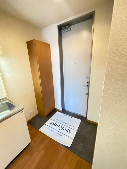物件内観写真19　(玄関)