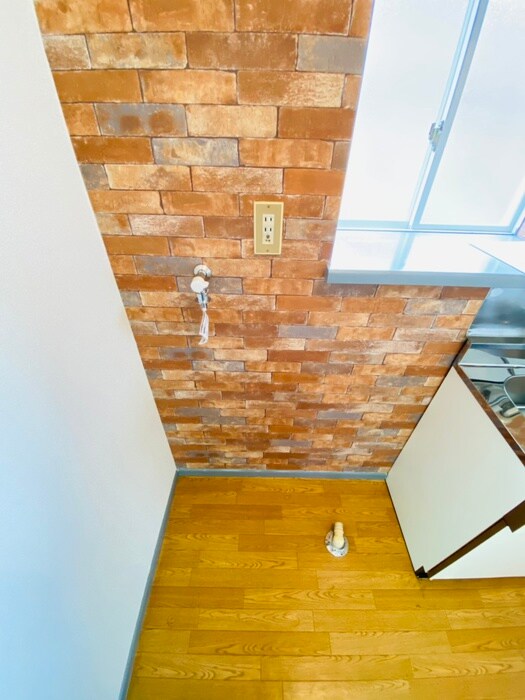 物件内観写真11　(洗濯機置場)