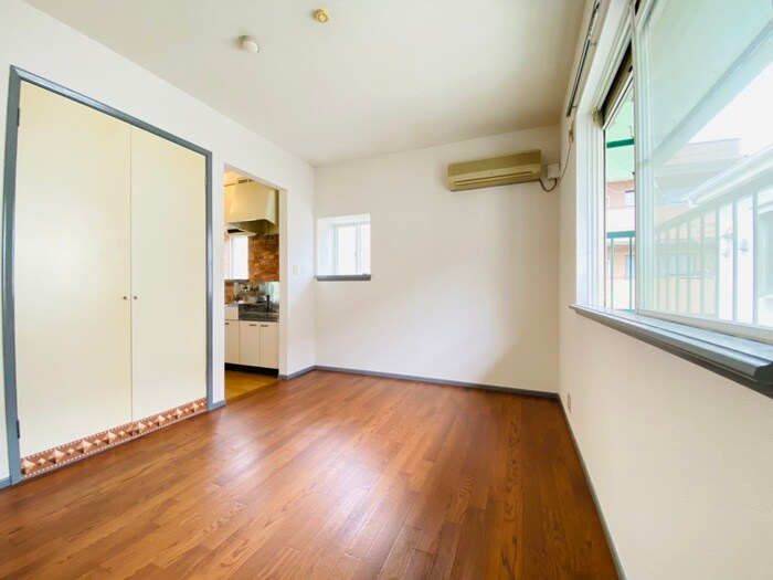 物件内観写真13　(居室)